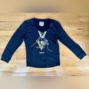 CCM official vintage women’s knit pullover Pittsburgh Penguins hockey size XL